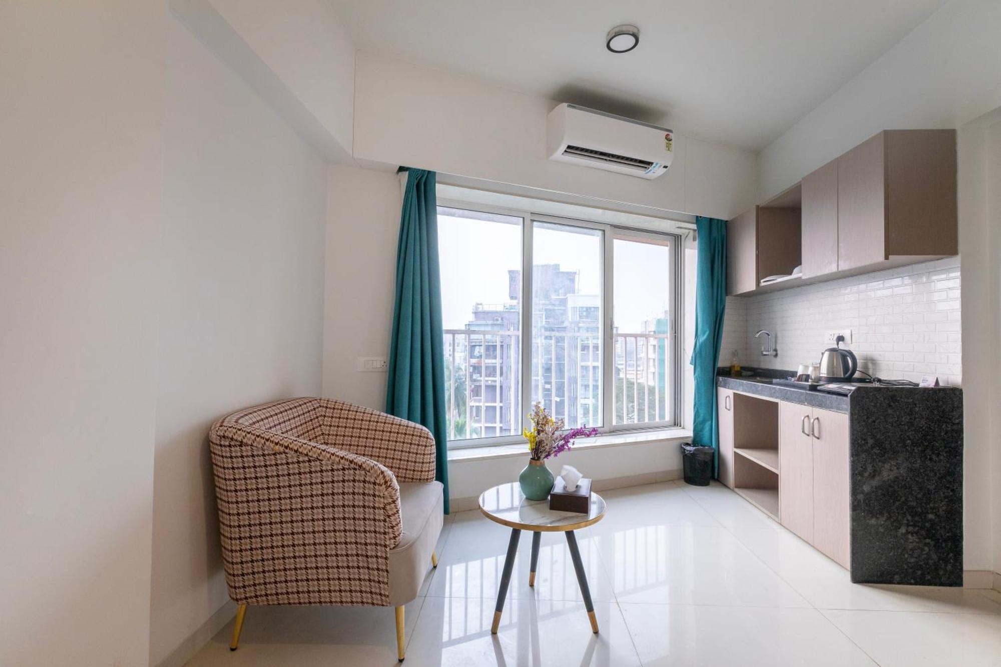 The Orion Premium Suites Bombay Eksteriør billede