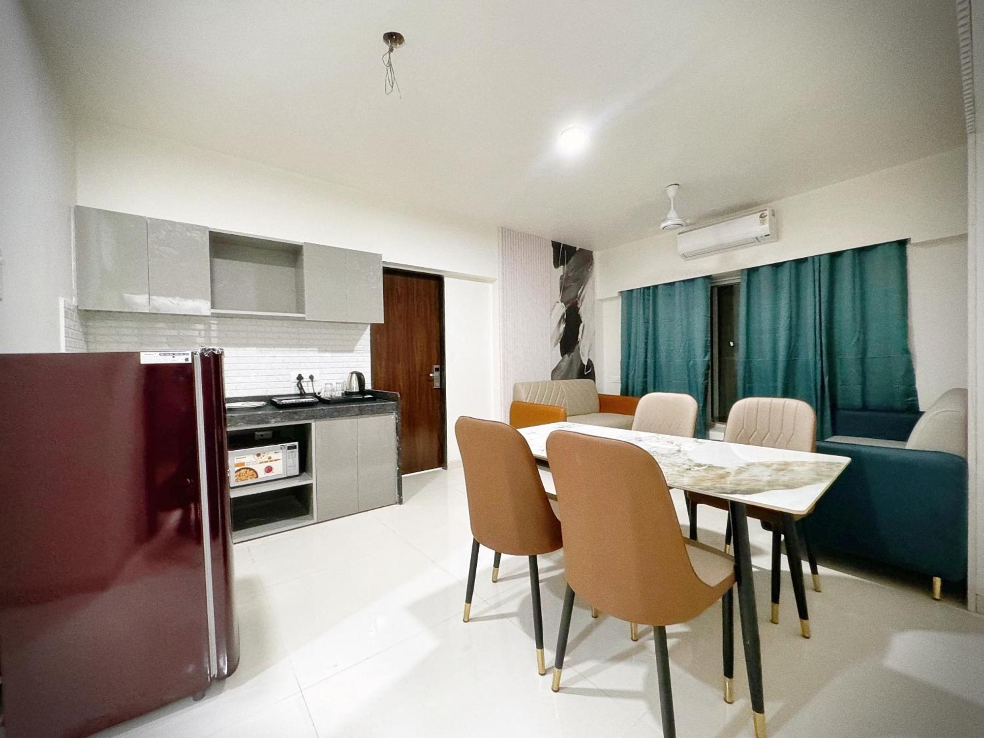 The Orion Premium Suites Bombay Eksteriør billede